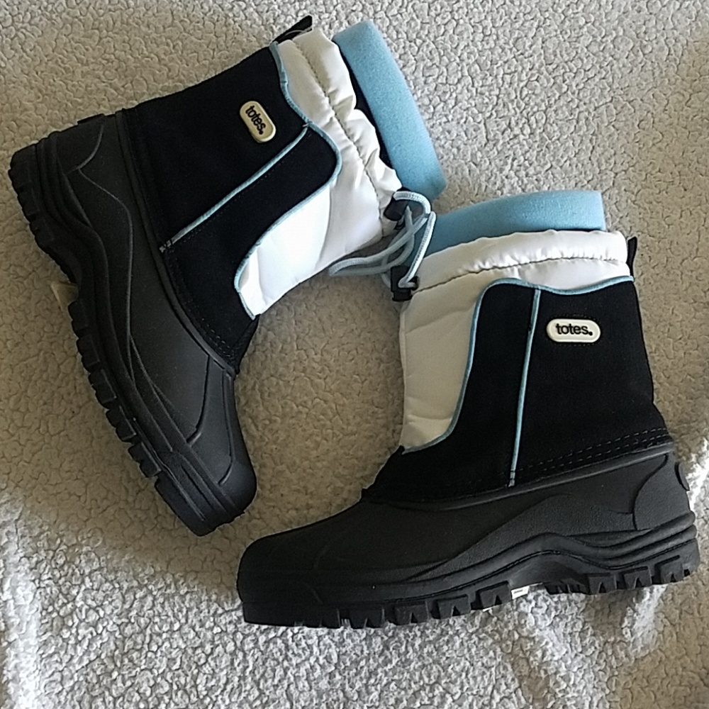 TOTES water resistant winter boots